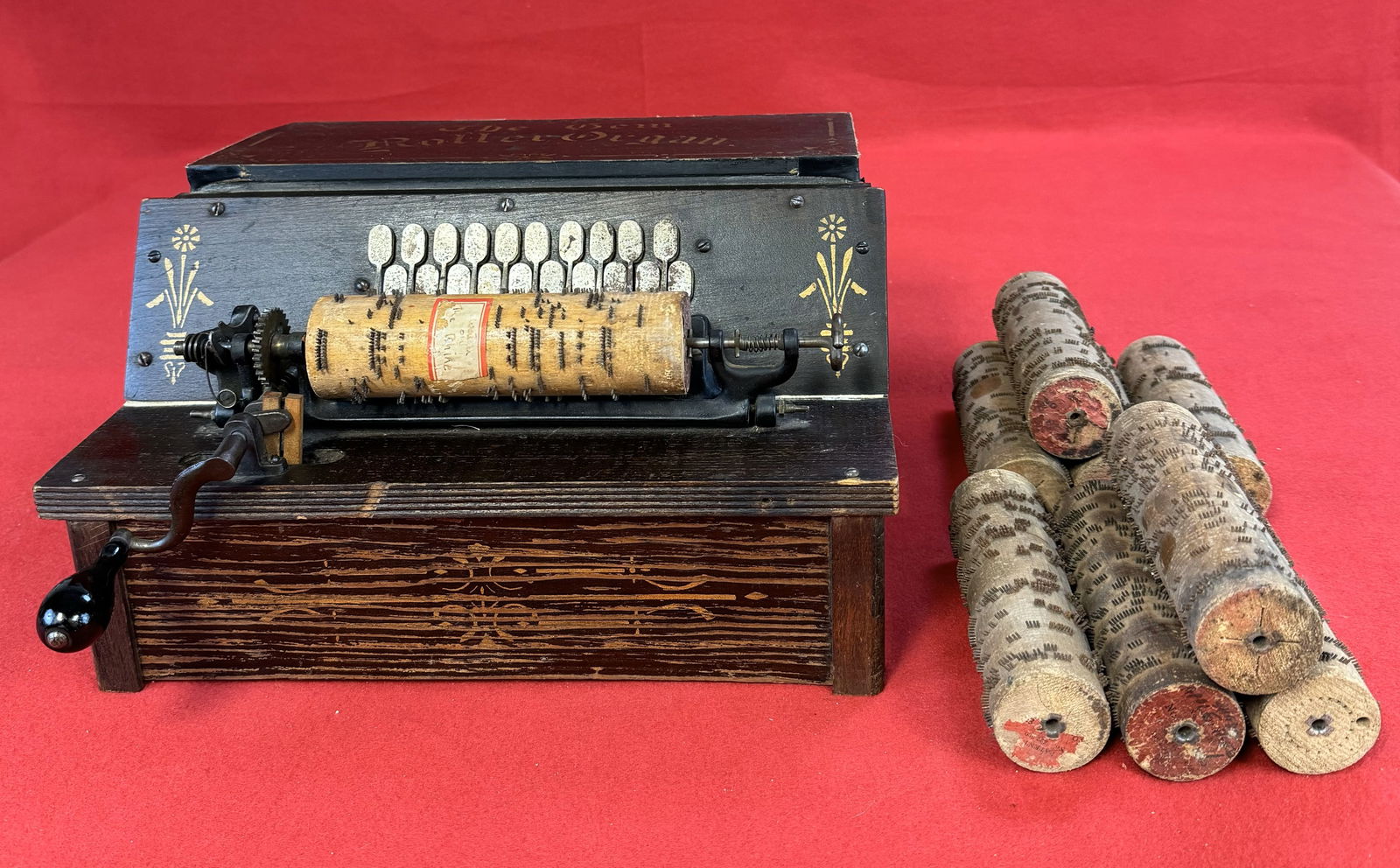 Gem Roller Organ With 8 Original Cobbs #1 (1 of 7)