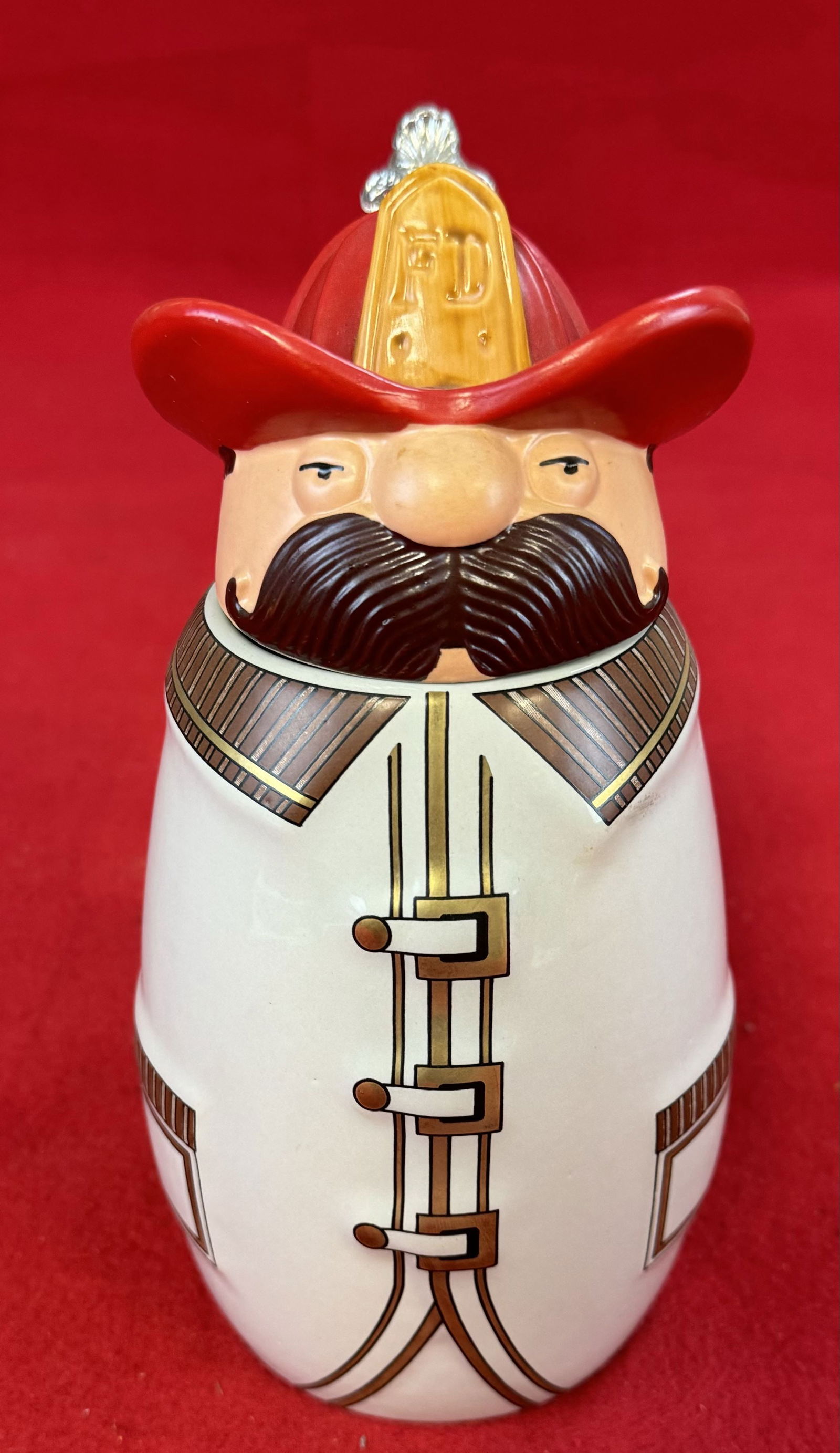Schultz & Dooley Utica Club " Fireman " Stein (1 of 5)
