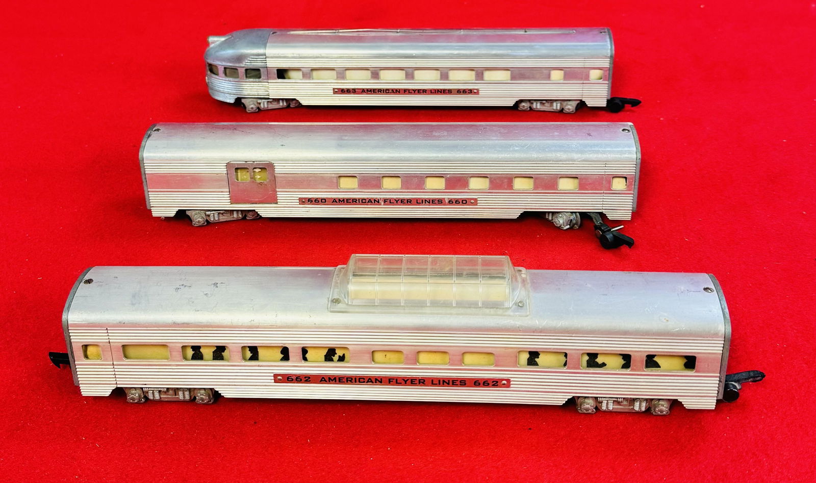 Lot of 3 American Flyer S Gauge Passenger Cars (1 of 3)