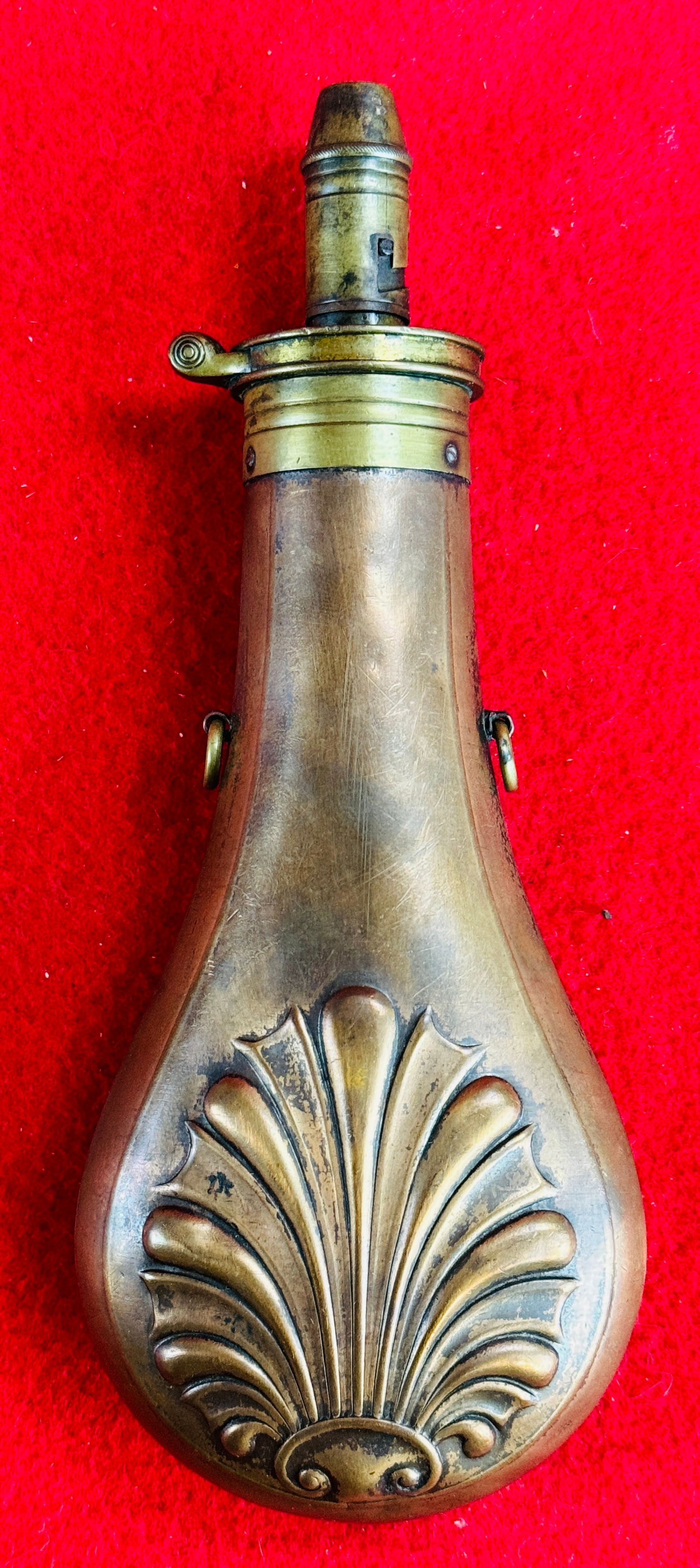 Batty & Sons Patent Copper & Brass Powder Flask (1 of 4)