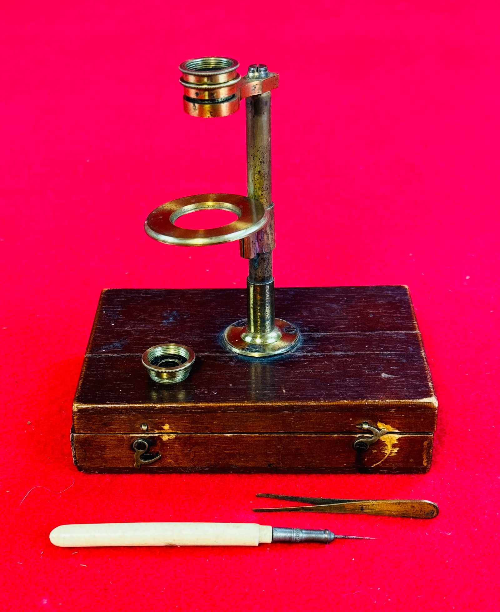 Early Ellis Type Simple Aquatic Microscope (1 of 2)