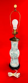 Chinese Export Porcelain Table Lamp