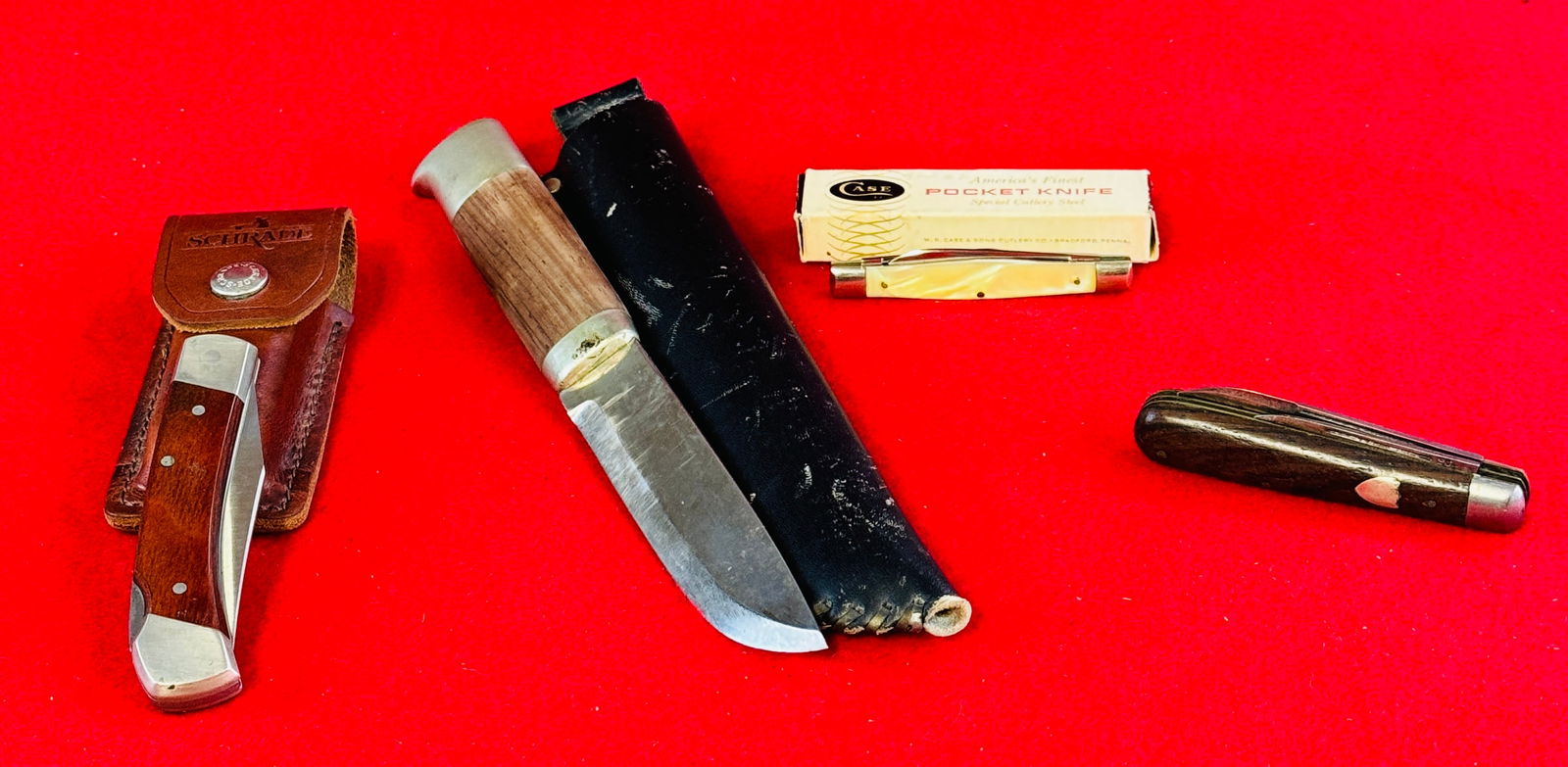 Lot of 4 Vintage Knives (1 of 11)