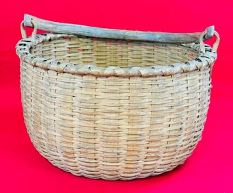 Large Antique Taghkanic Swing Handled Basket
