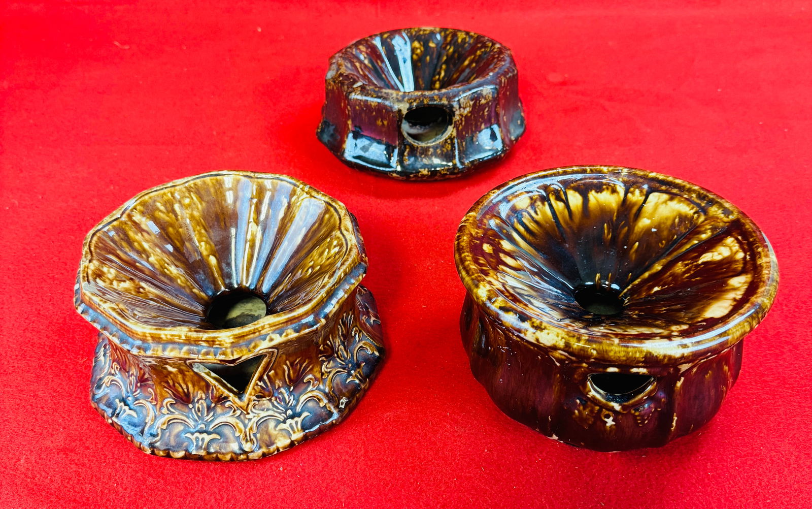 3 Antique American Rockingham Glazed Spittoons (1 of 6)