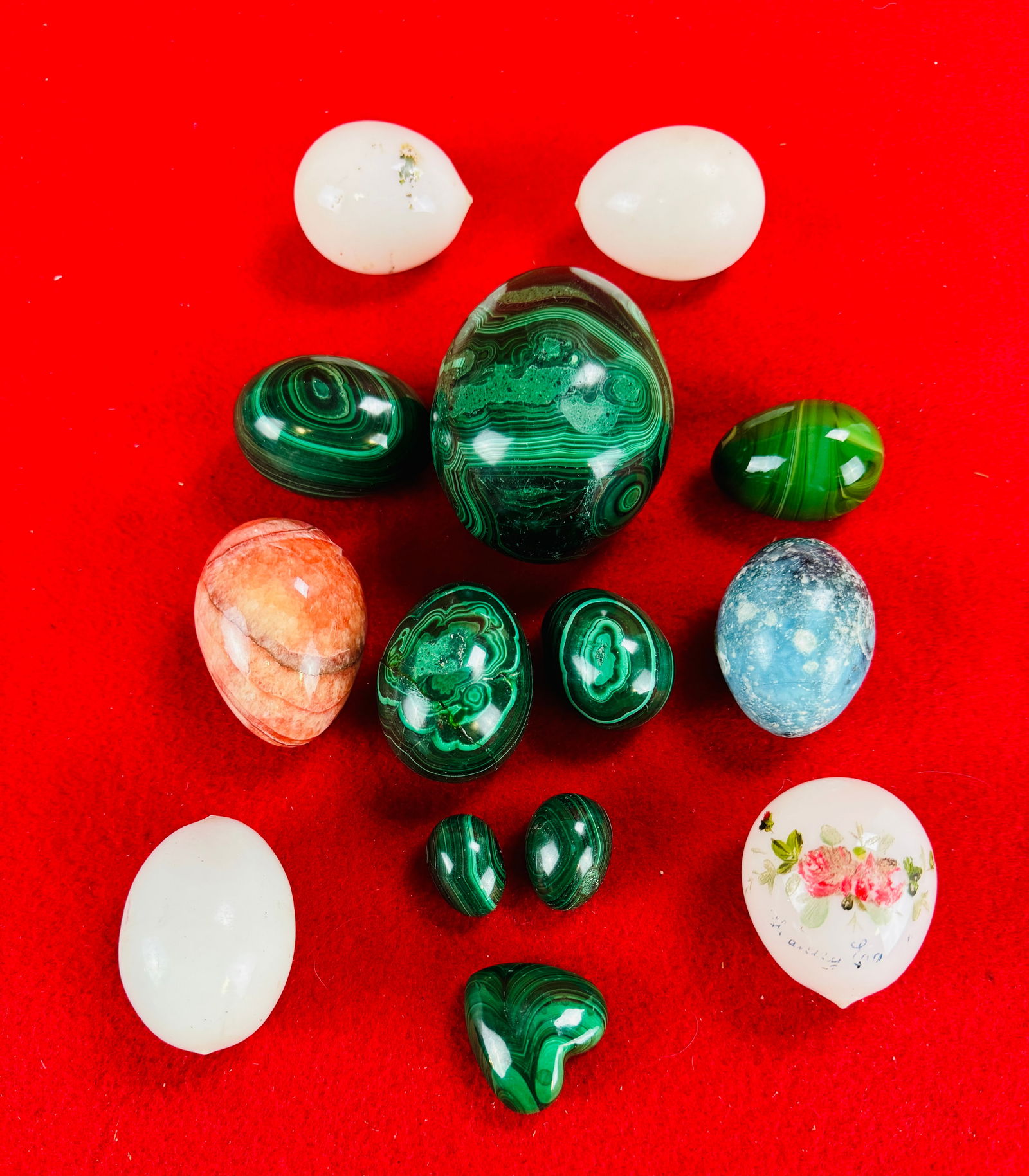 Lot Stone And Glass Eggs (1 of 1)