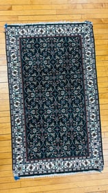 5' By 3' Oriental Carpet