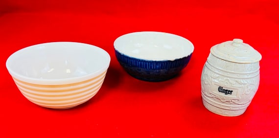 Lot Vintage Kitchen Related Containers