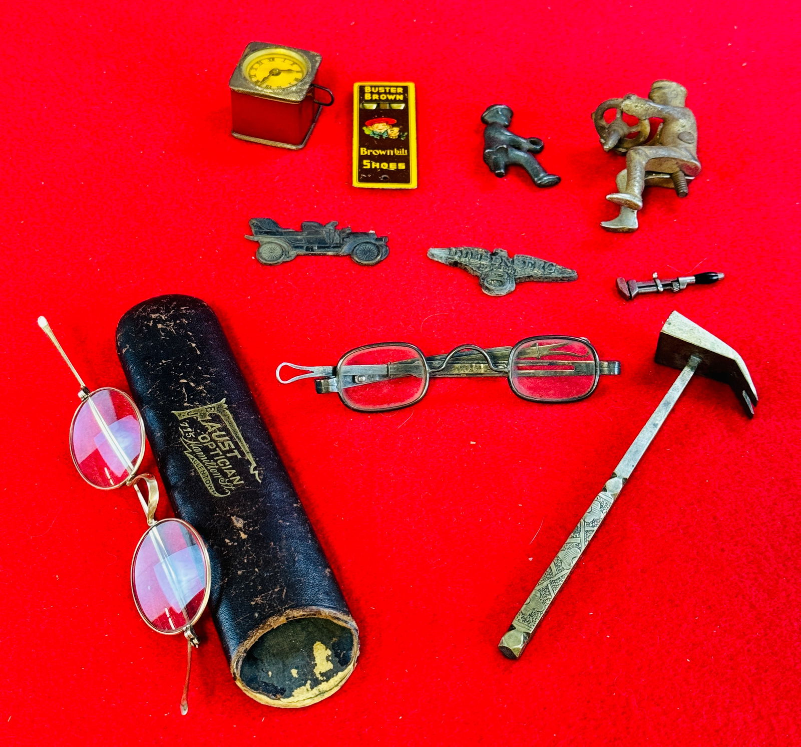 Lot Misc. Collectibles (1 of 5)