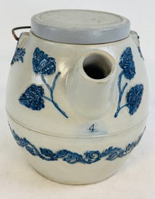 Bl & Wh Molded Stoneware Batter Jug With Cover