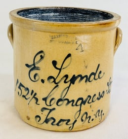 E Lynde Troy N.Y. Script Merchants Advertg Crock