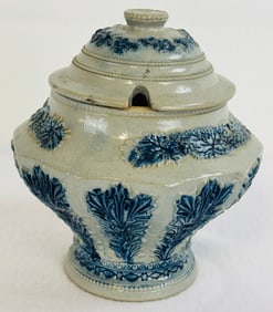 Whites Pottery Utica NY  Bl & Wh Stoneware Jar