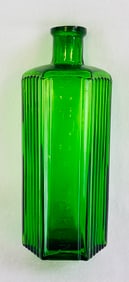 KH-29 Emerald Green Poison Bottle