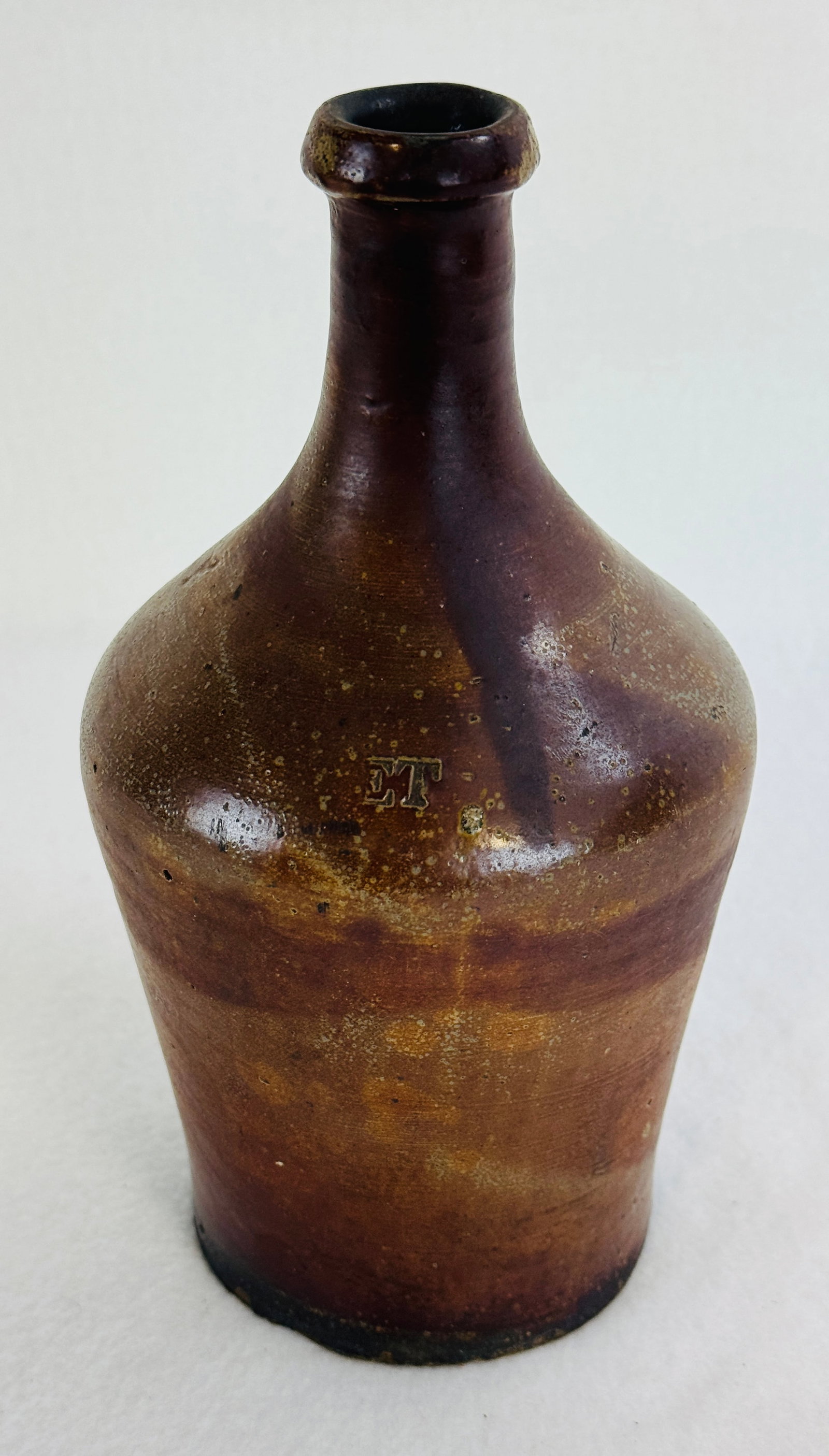 Very Early ET Stoneware Bottle (1 of 8)