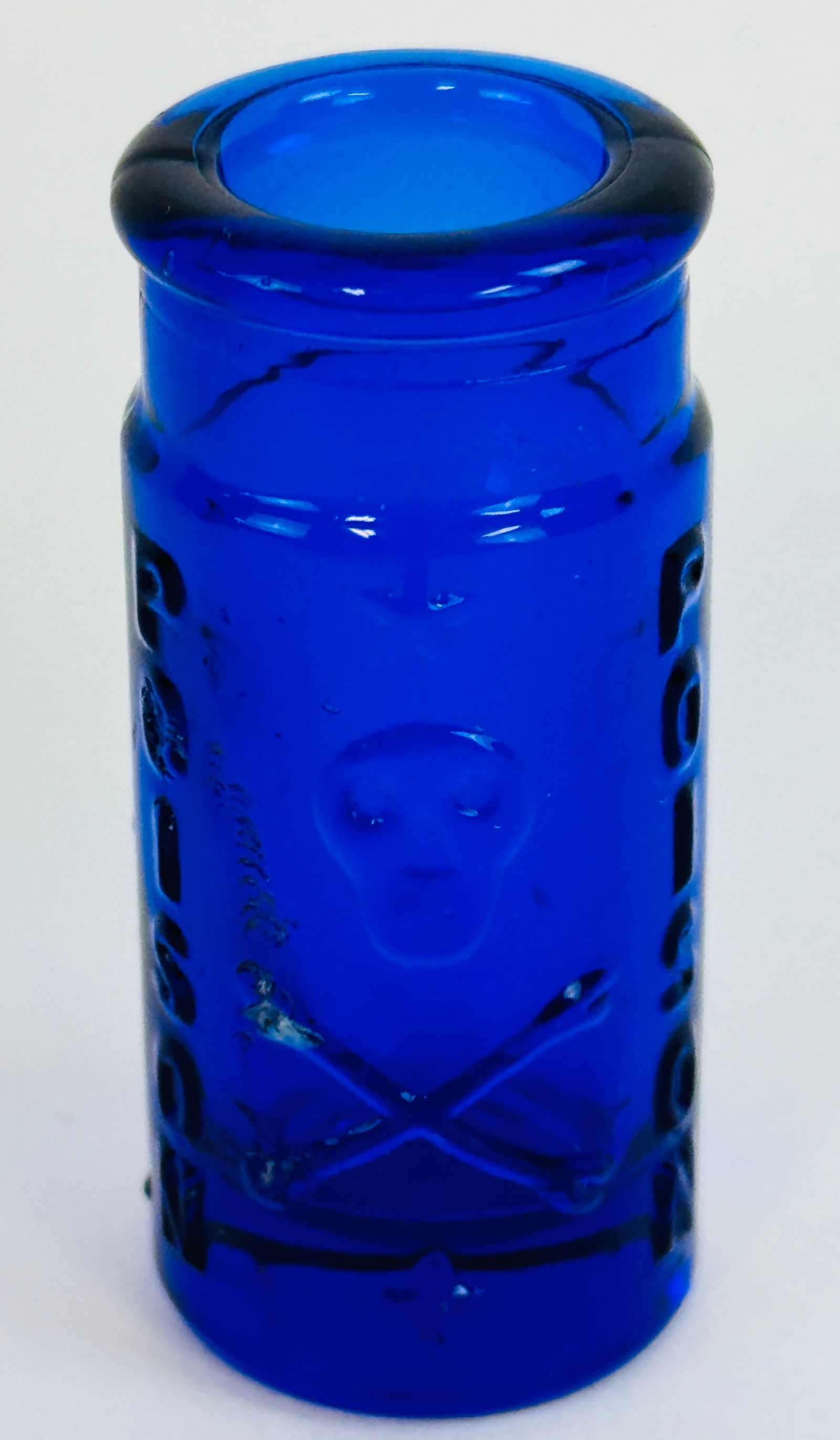 KC-4 Cobalt Poison With Skull & Crossbones (1 of 7)