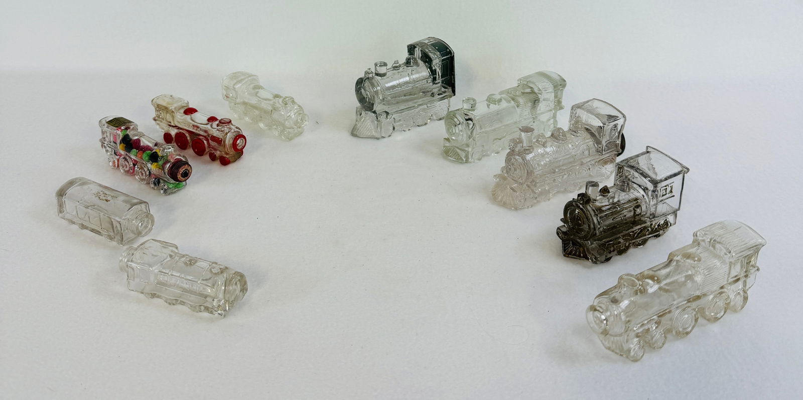 Lot 10 Train Figural Candy Containers (1 of 8)