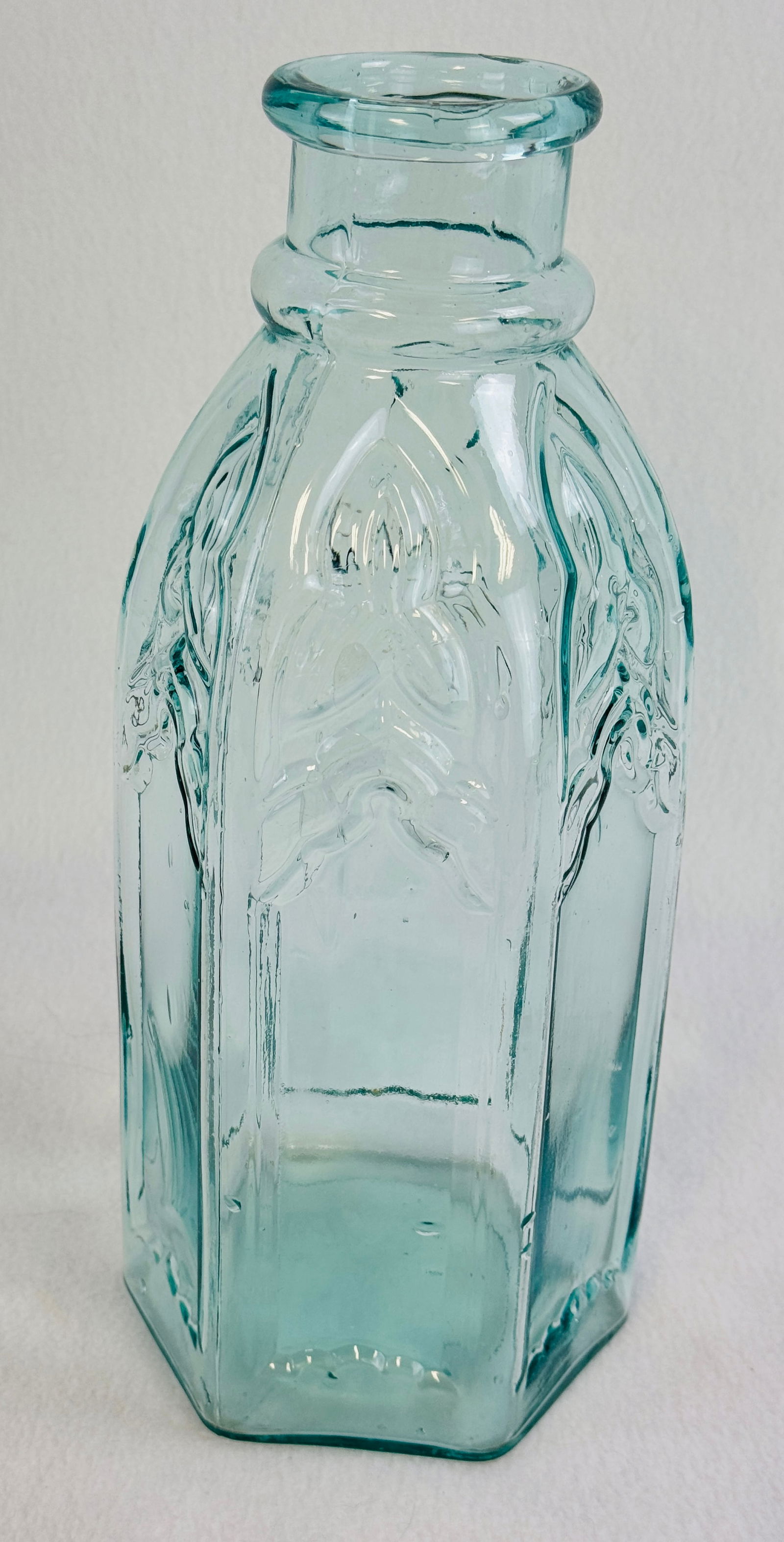 12 3/4" Cathedral Pickle Bottle (1 of 5)
