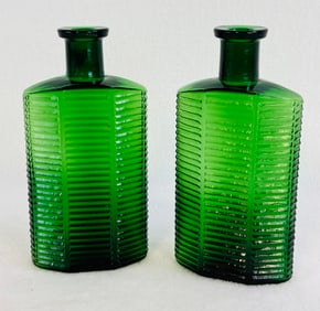 Lot 2 KI-2 Emerald Green Poison Bottles