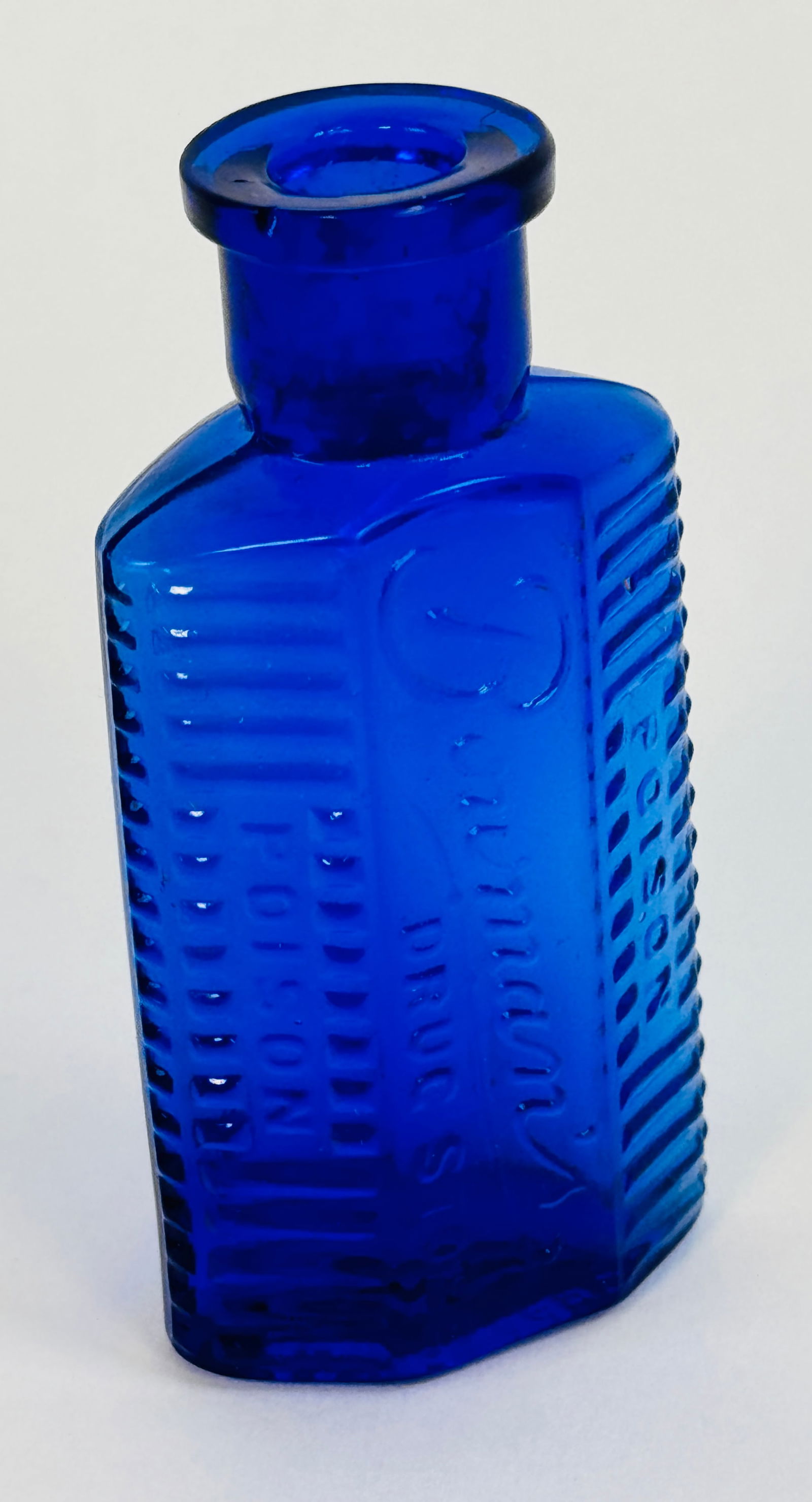 KI-1 Bowman' Drug Store Cobalt Poison Bottle (1 of 8)