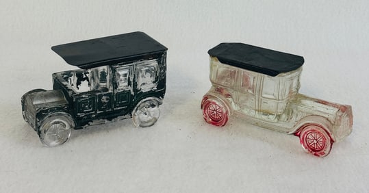 Lot 2 Automobile Candy Containers
