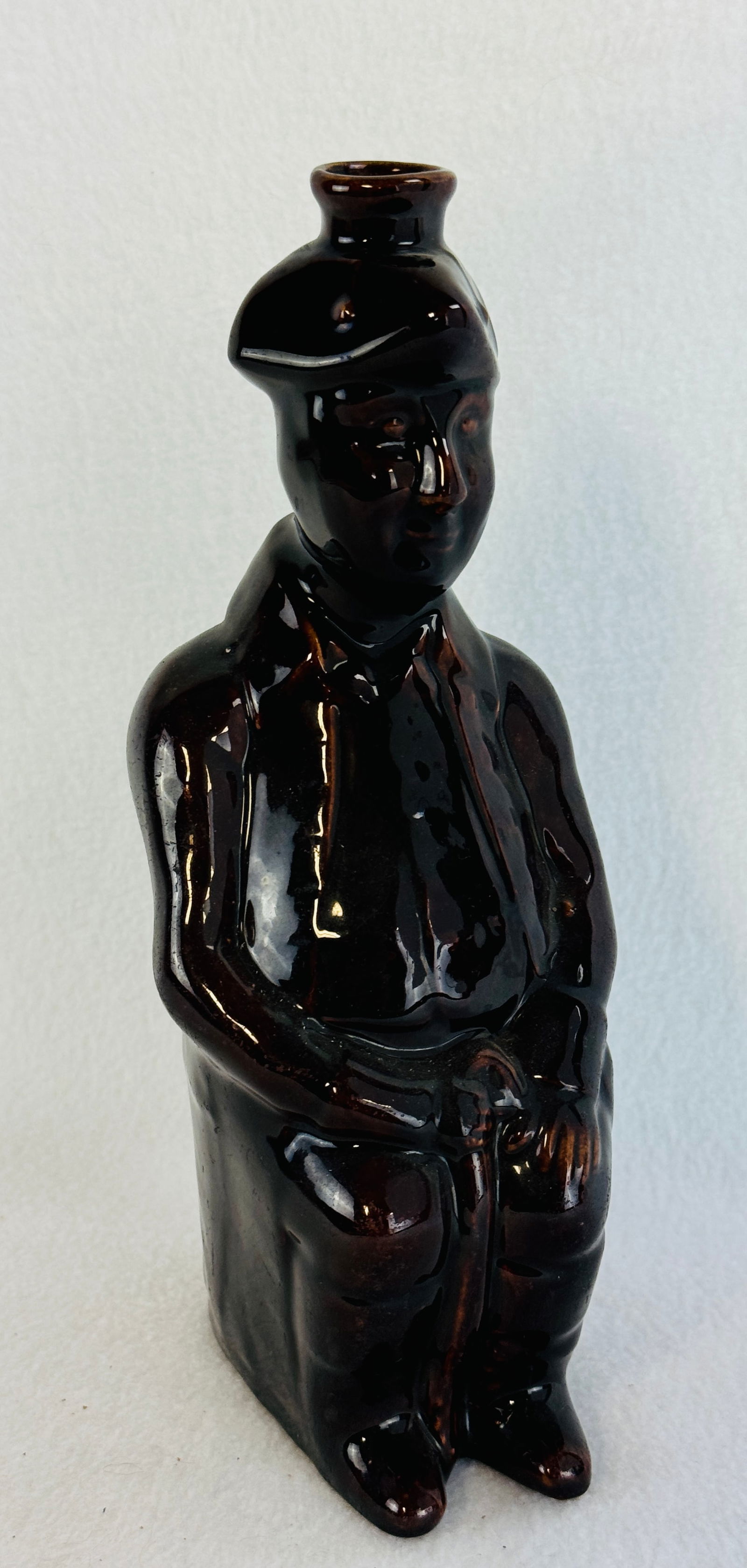 Rockingham Edward Whyatt Of Bondary Bottle (1 of 8)