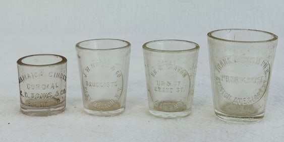 Lot 4 Pharmacy Dose Glasses