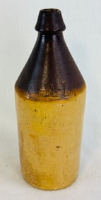 Stoneware Bottle M L w Mineral Slip Top