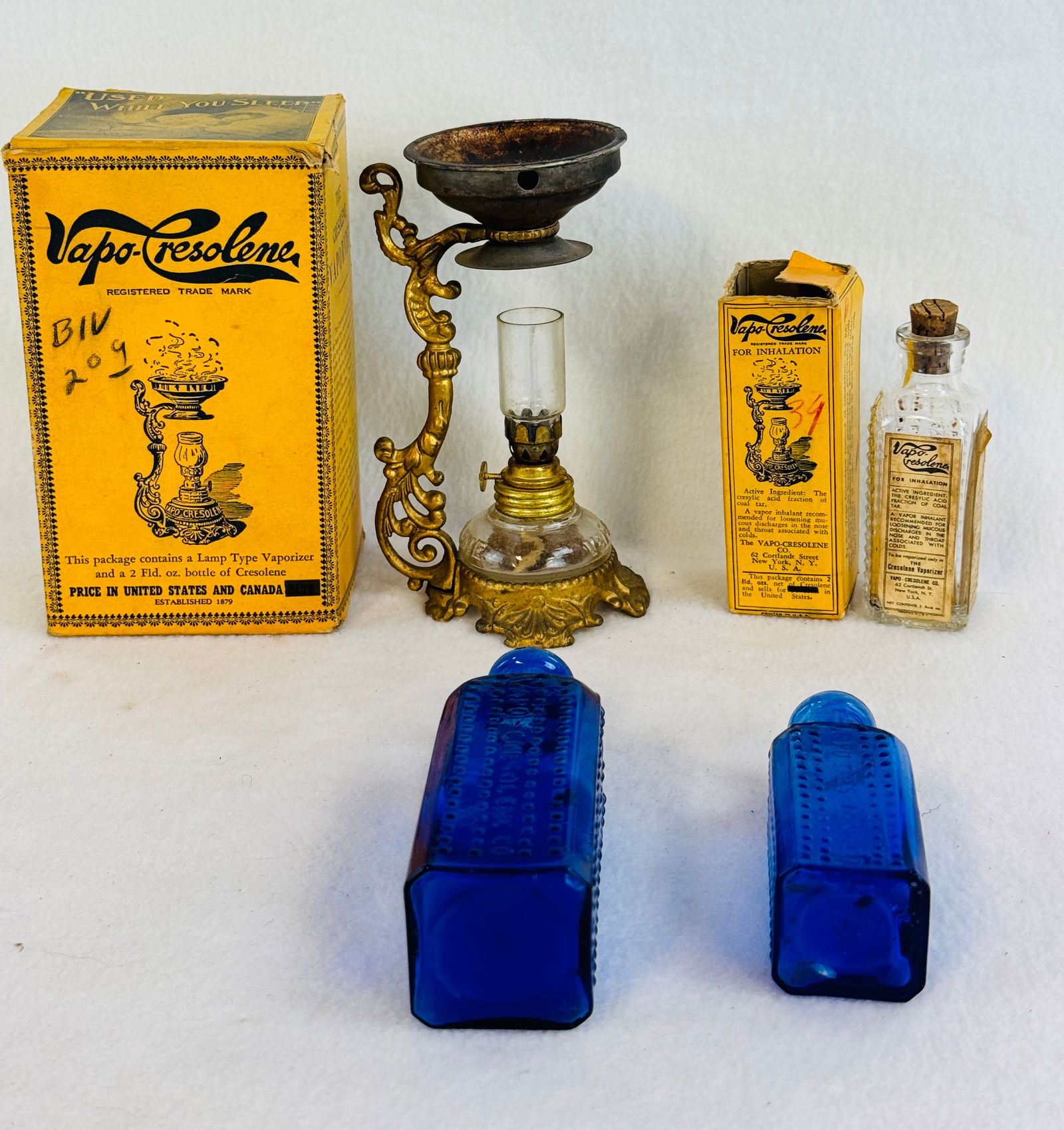 Lot Vapo-Cresolene Item Incl Cobalt Bottles (1 of 8)