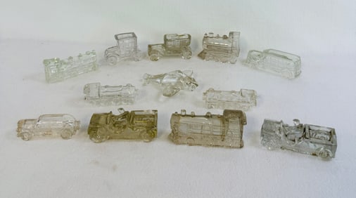 Lot 12 Candy Containers - Autos, Trains, Airplane