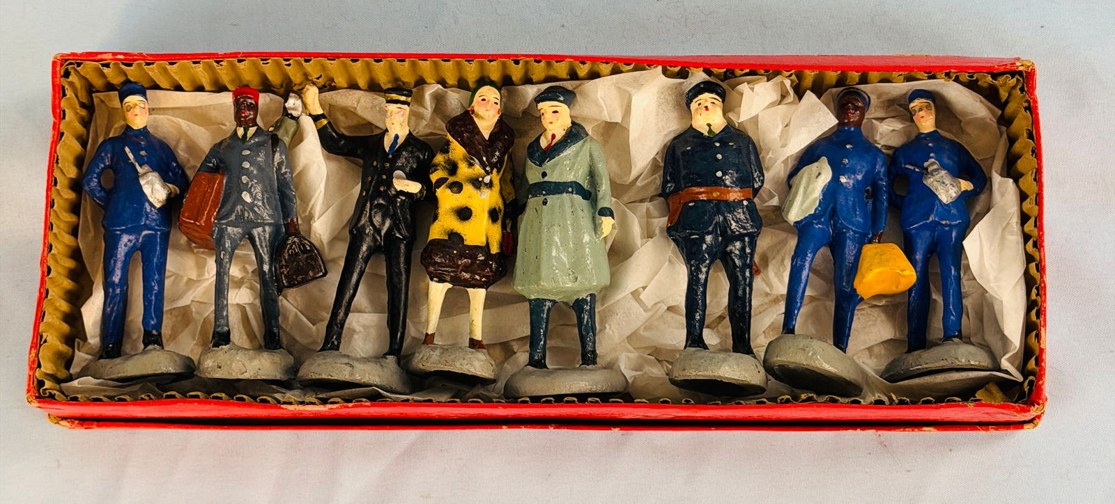 Boxed Set Of 8 Trico People Train Accessories (1 of 5)