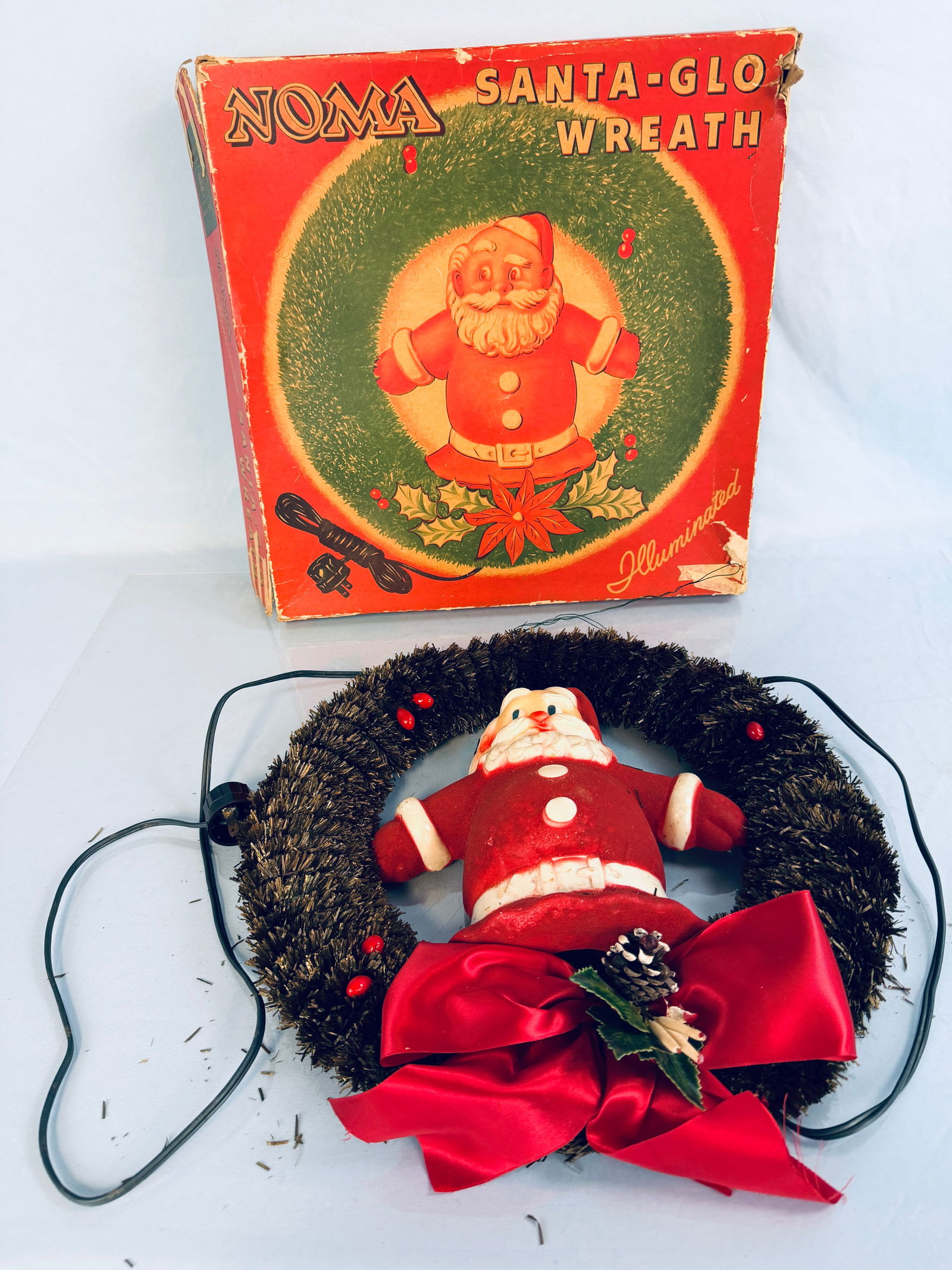 Vintage Noma Santa-Glo Wreath In Original Box (1 of 3)