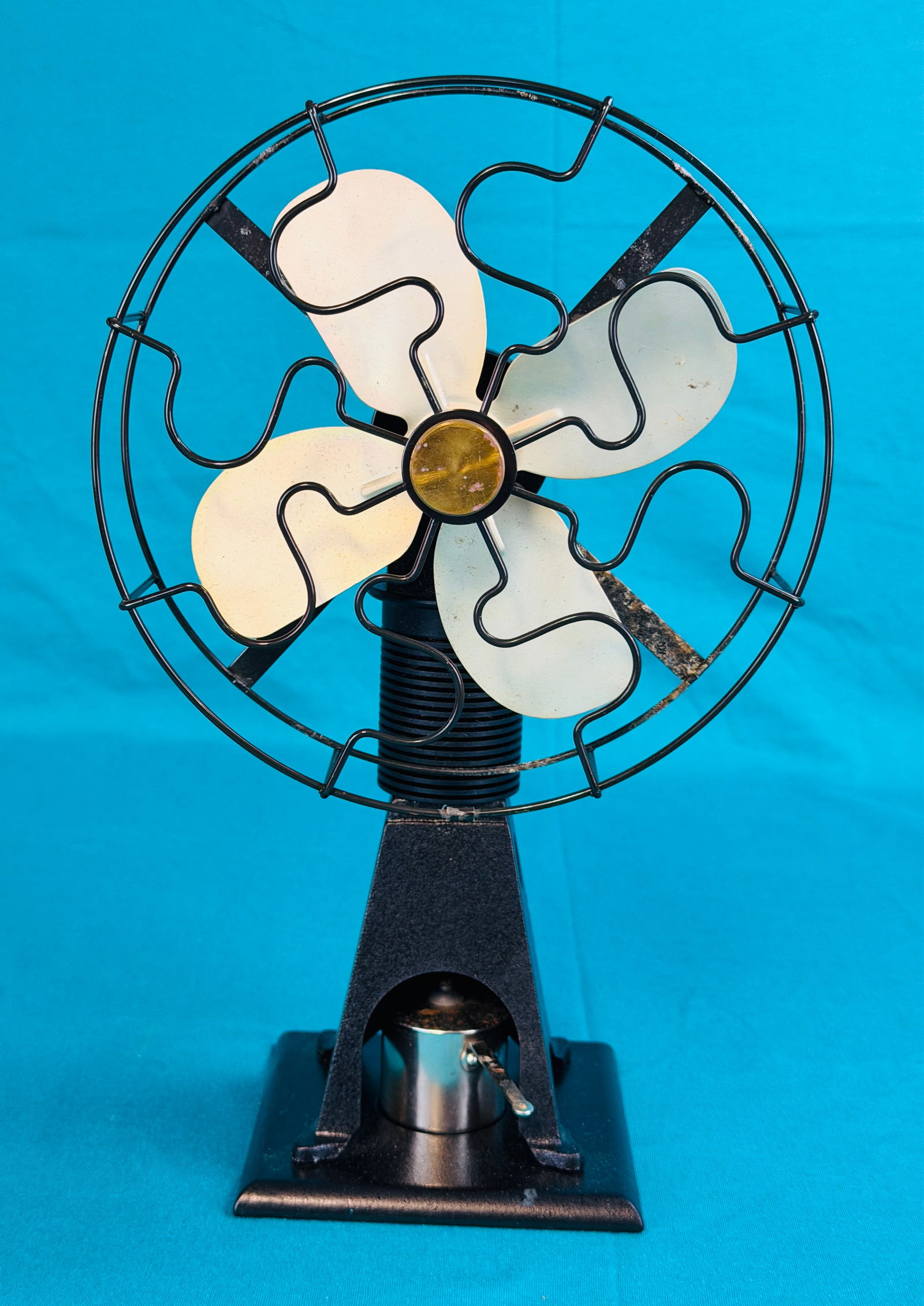 Solar Engines Stirling Cycle Hot Air Fan (1 of 6)