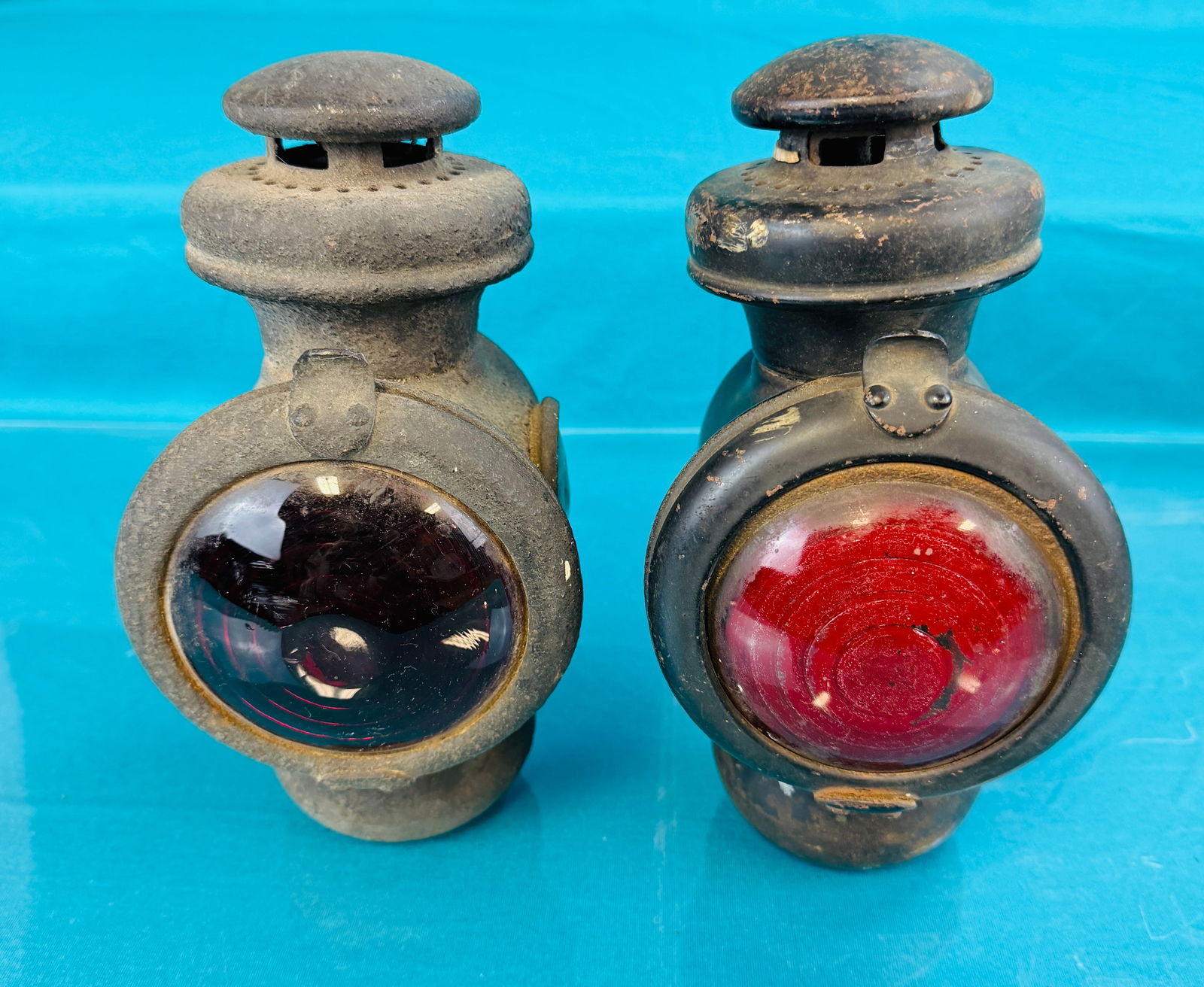 Lot 2 Early Auto or Carriage Lamps (1 of 5)