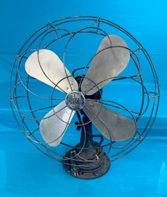 Vintage Delco General Motors Electric Table Fan