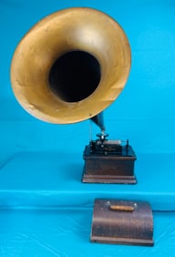 Edison Fireside Model B Phonograph 1912-1915