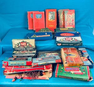 Lot 21 Vintage Christmas Electric Light Sets In Boxes