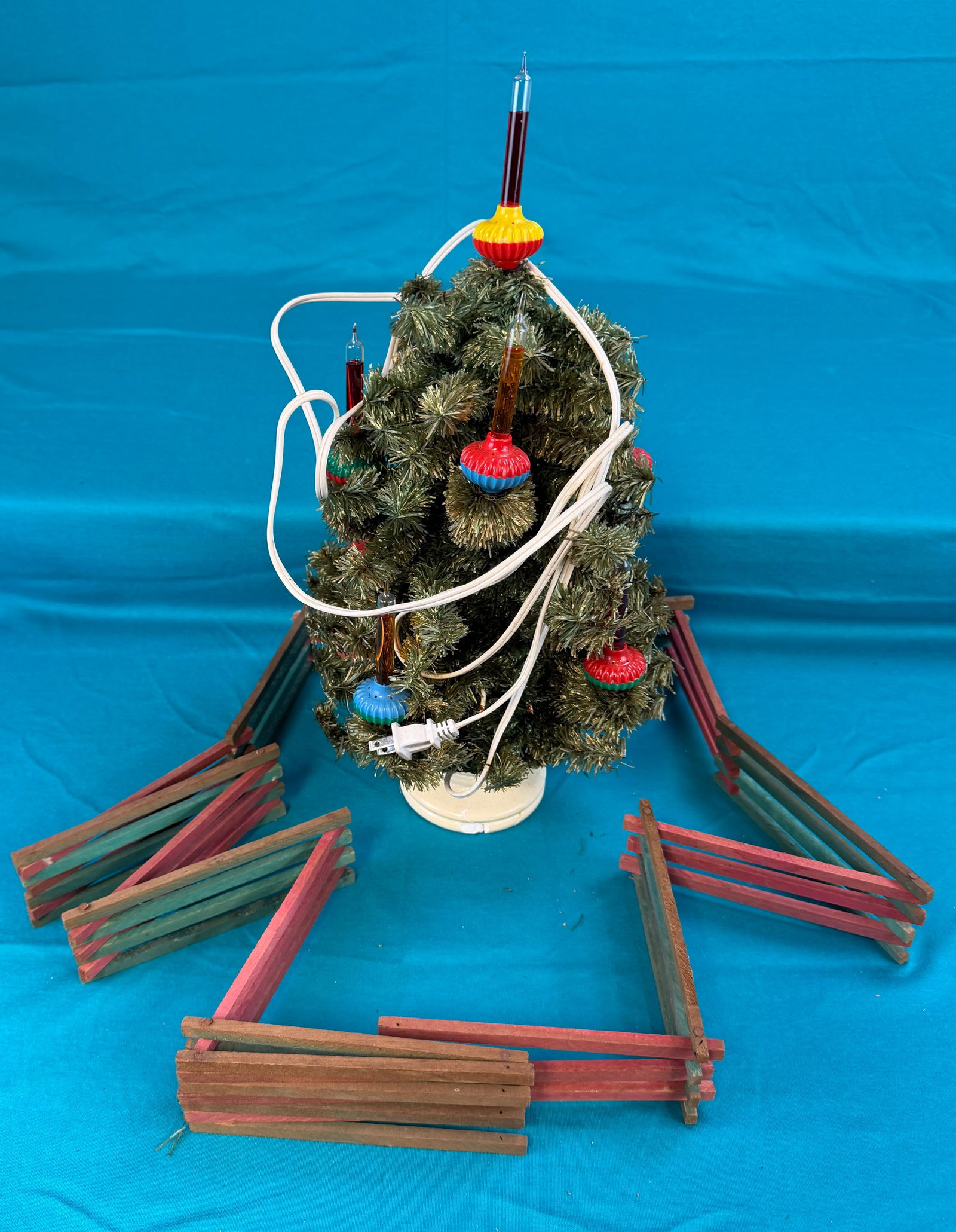 Vintage Glolite Corp Bubble Light Christmas Tree w Box (1 of 4)