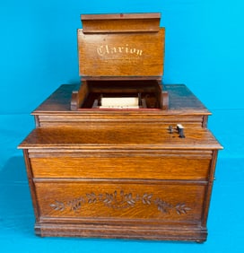 Wilcox & White "Clarion" Hand Cranked Organ