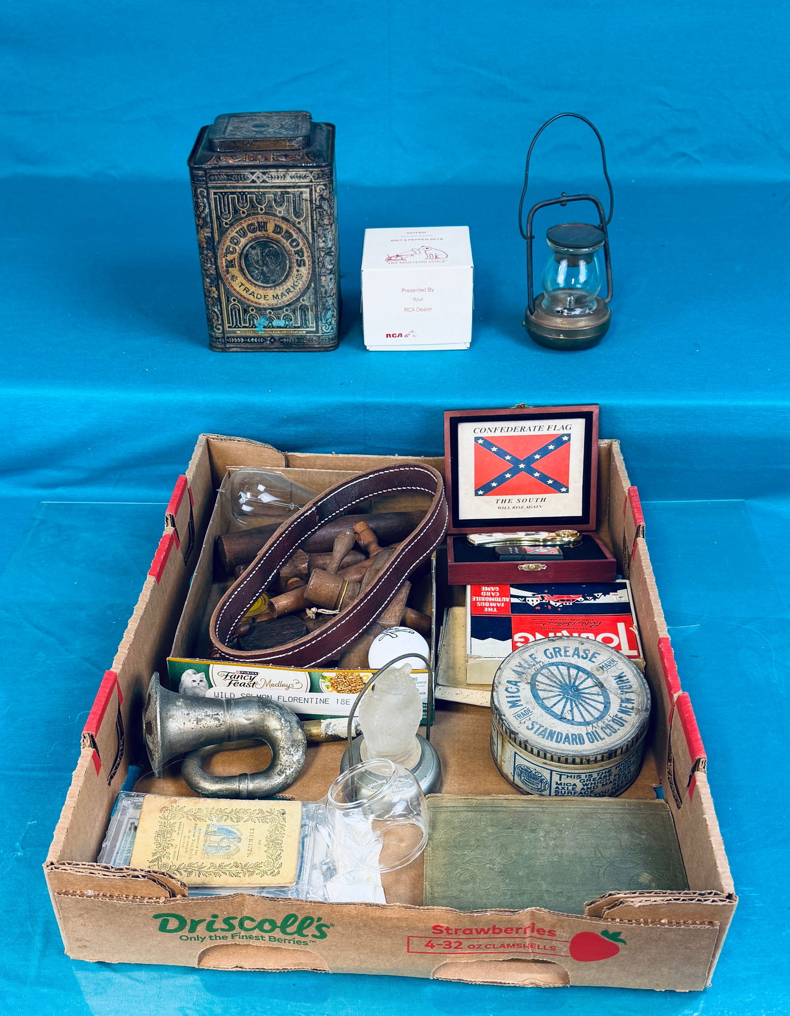 Lot Misc Item Including Tins, Lamps , Horn Etc (1 of 10)