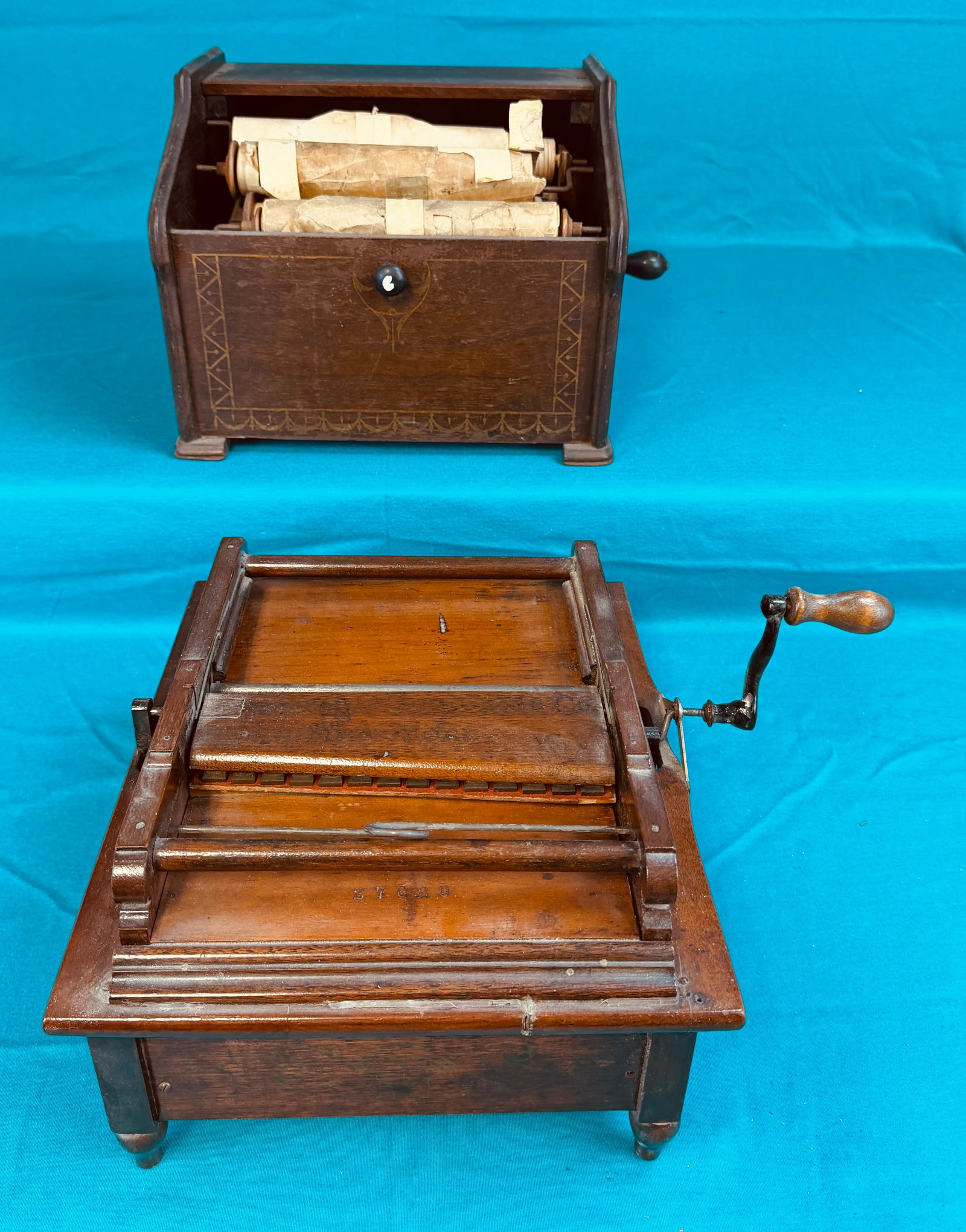 Lot 2 Paper Roll Hand Cranked Organettes (1 of 10)