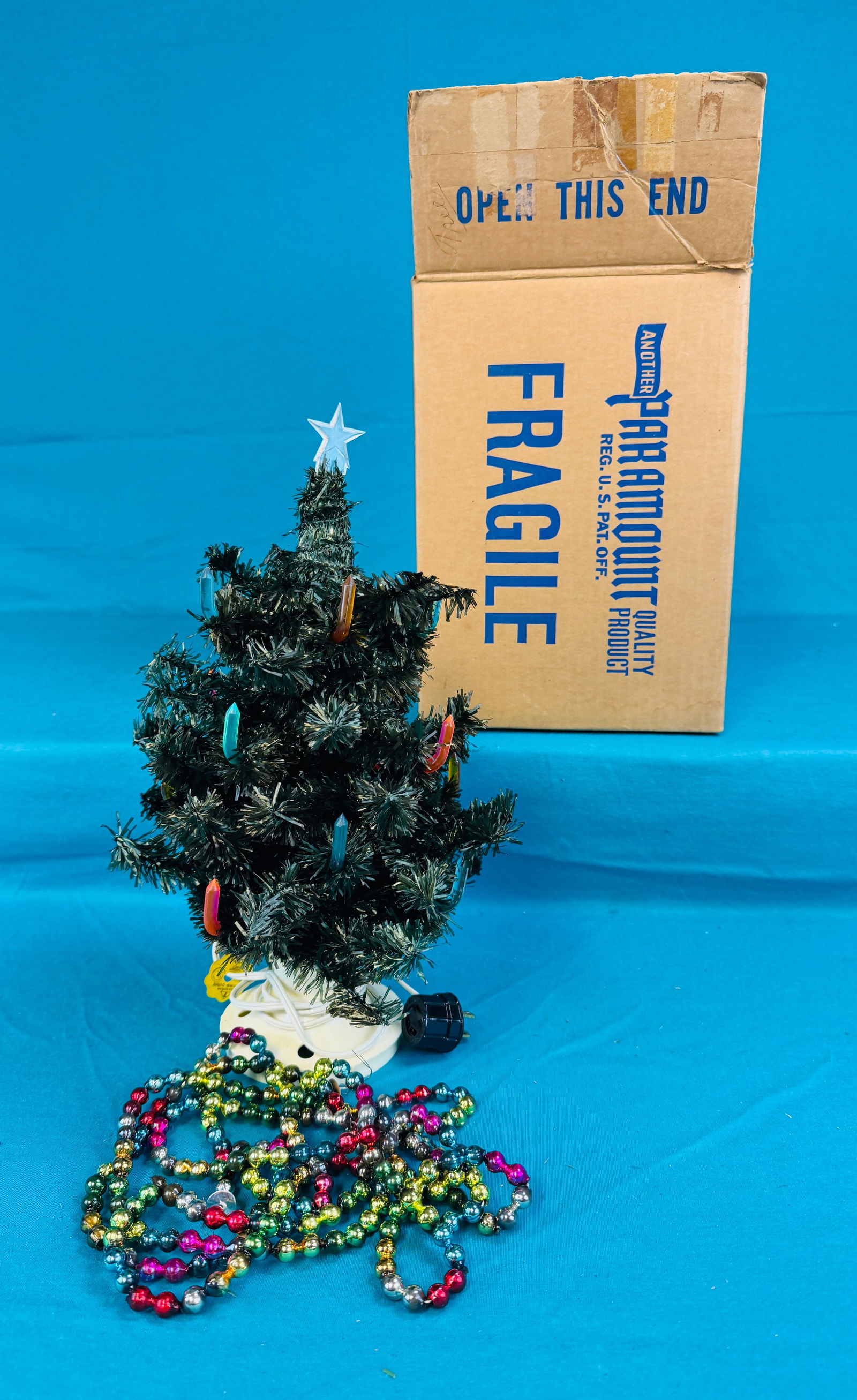 Vintage Paramount Light Up Christmas Tree In Box (1 of 5)