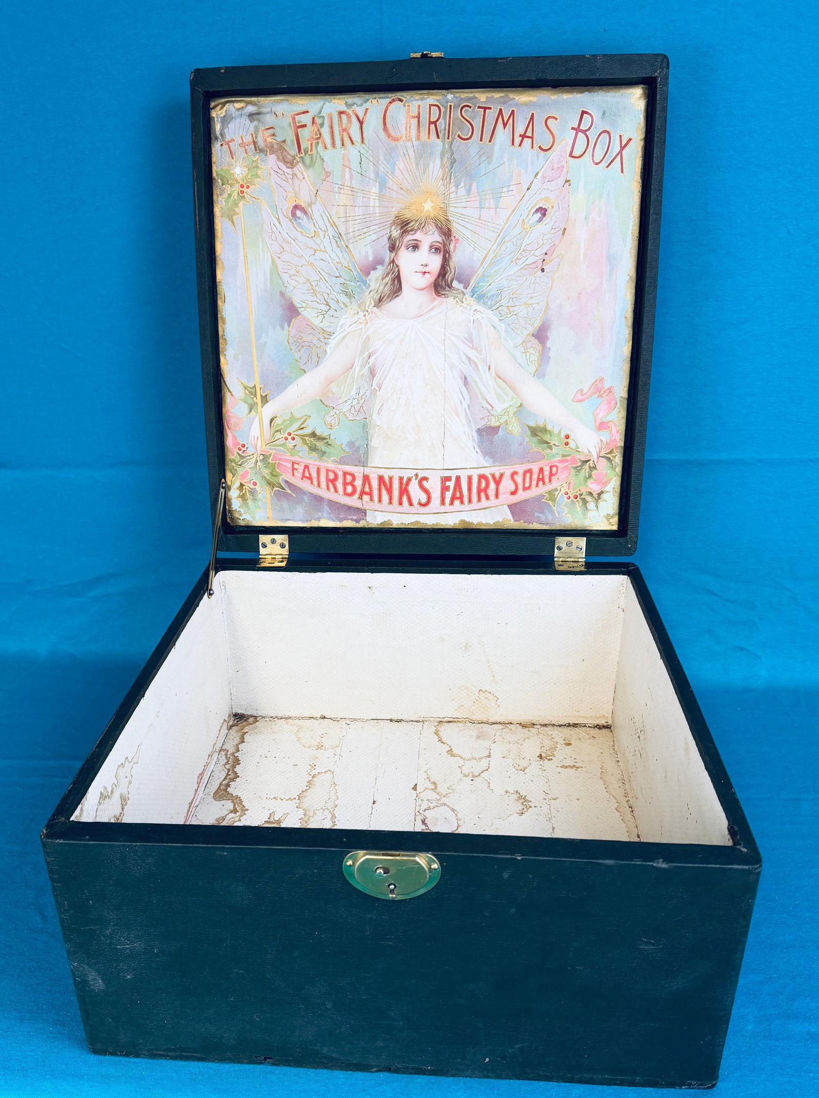 Fairbanks Soap "Fairy Christmas Box" Display (1 of 6)