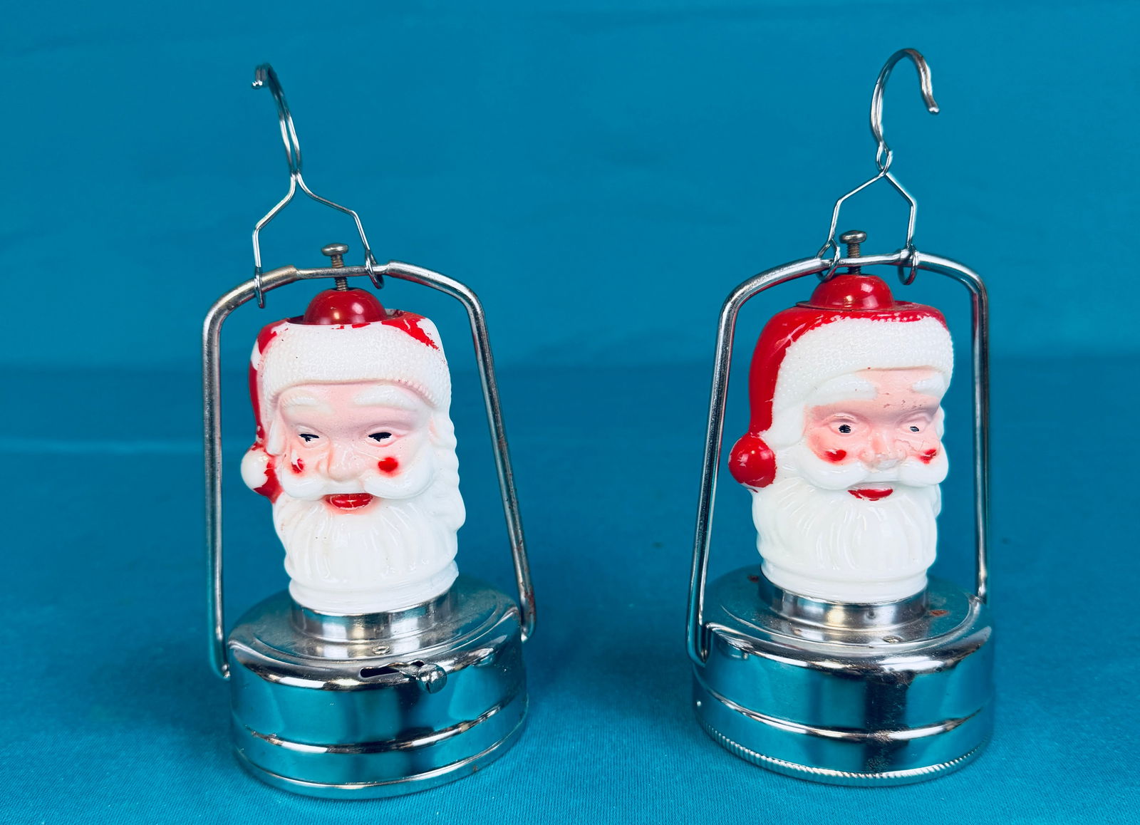 lot 2 Vintage Hong Kong Santa Claus Battery Lamps (1 of 4)