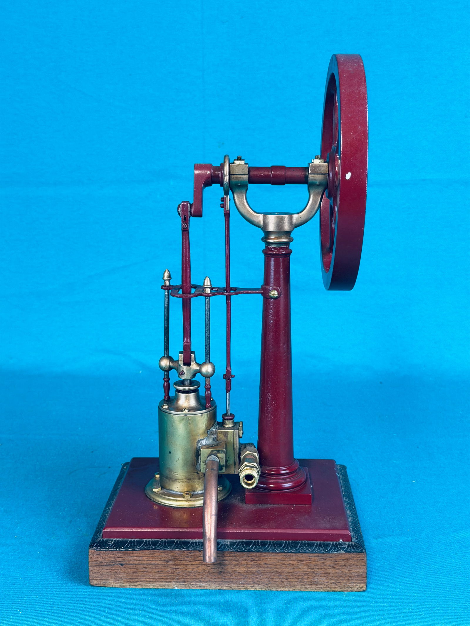 Model Steam Engine 14 1/2" (1 of 5)