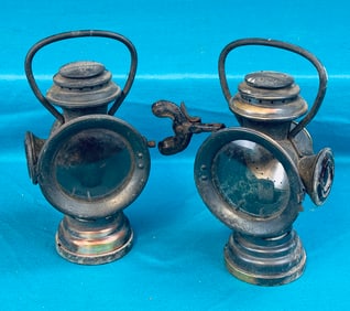 Matched Pair (Left & Right) Neverout Insulated Safety Lamps