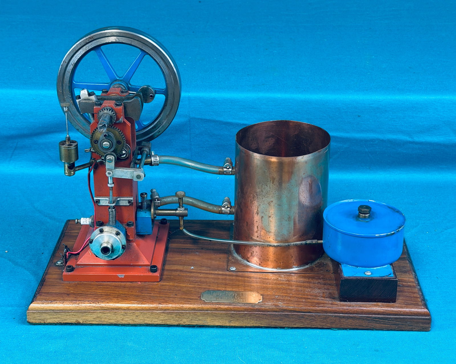 1992 Model Topsy Turvy Engine Made By James McKee (1 of 8)