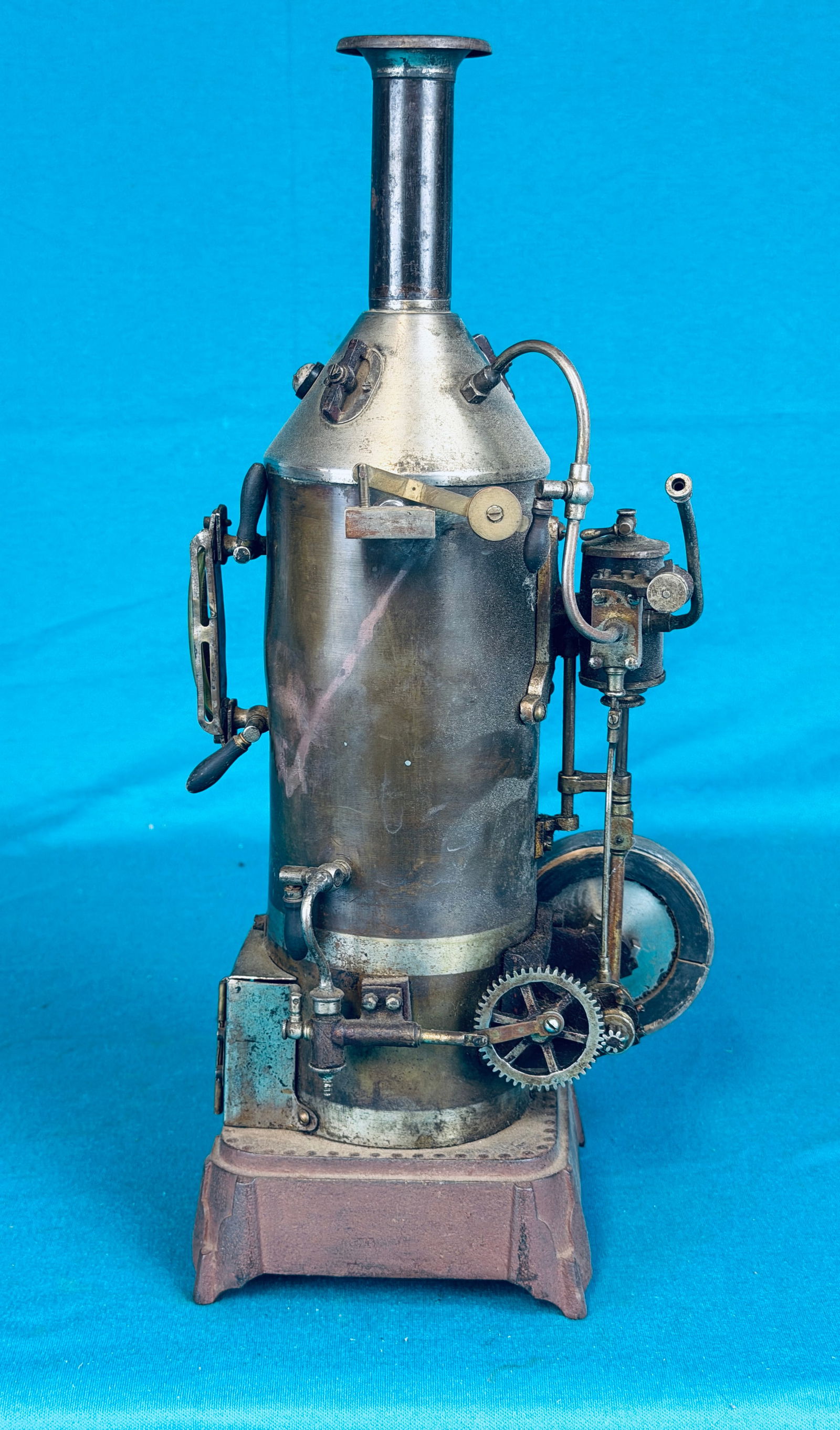 Antique Ernst Plank Standing Steam Engine 15 7/8" (1 of 5)