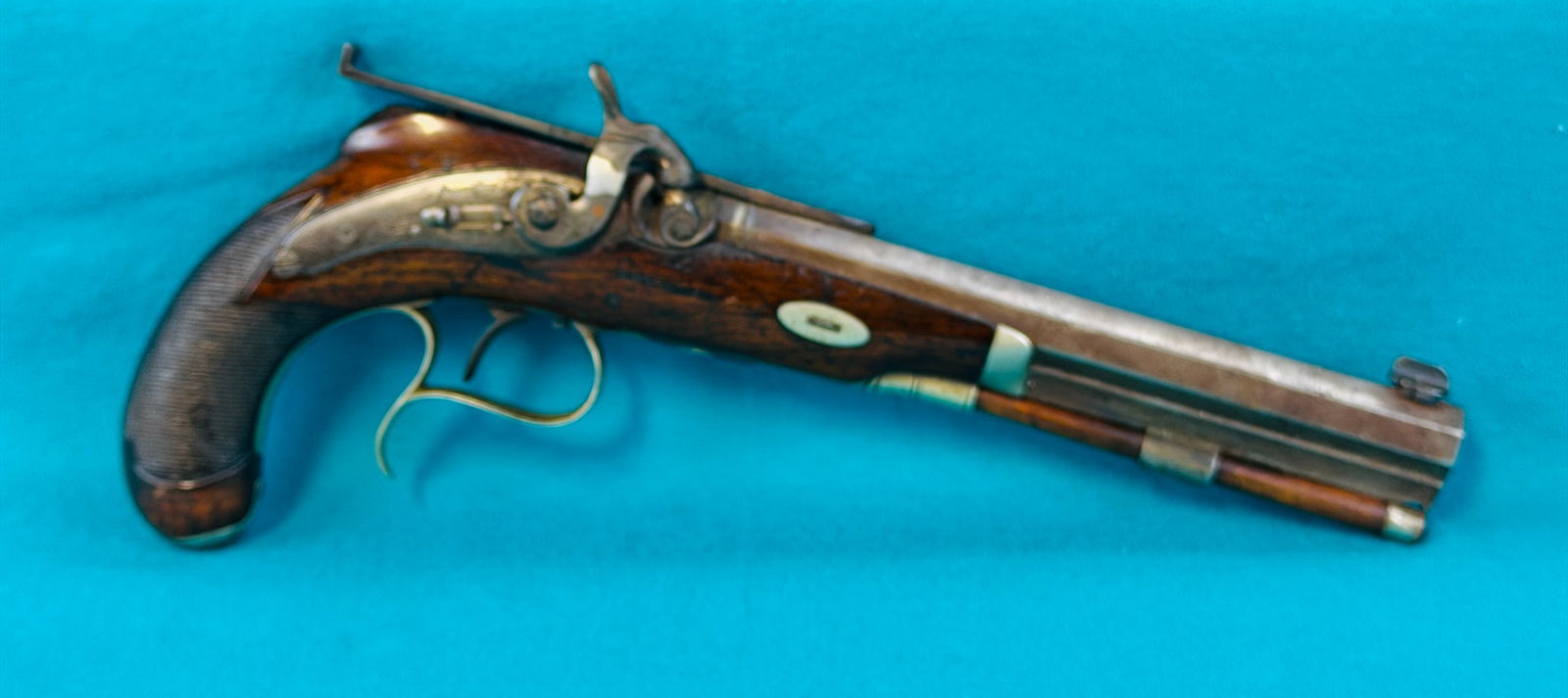 Ant. Van Wart Son & Co Percussion Dueling Pistol: Antique percussion dueling pistol marked by Van Wart Son & Co (1784-1873) who was a leading American / English financier and export merchant in Birmingham and who was the Brother In Law of Washington