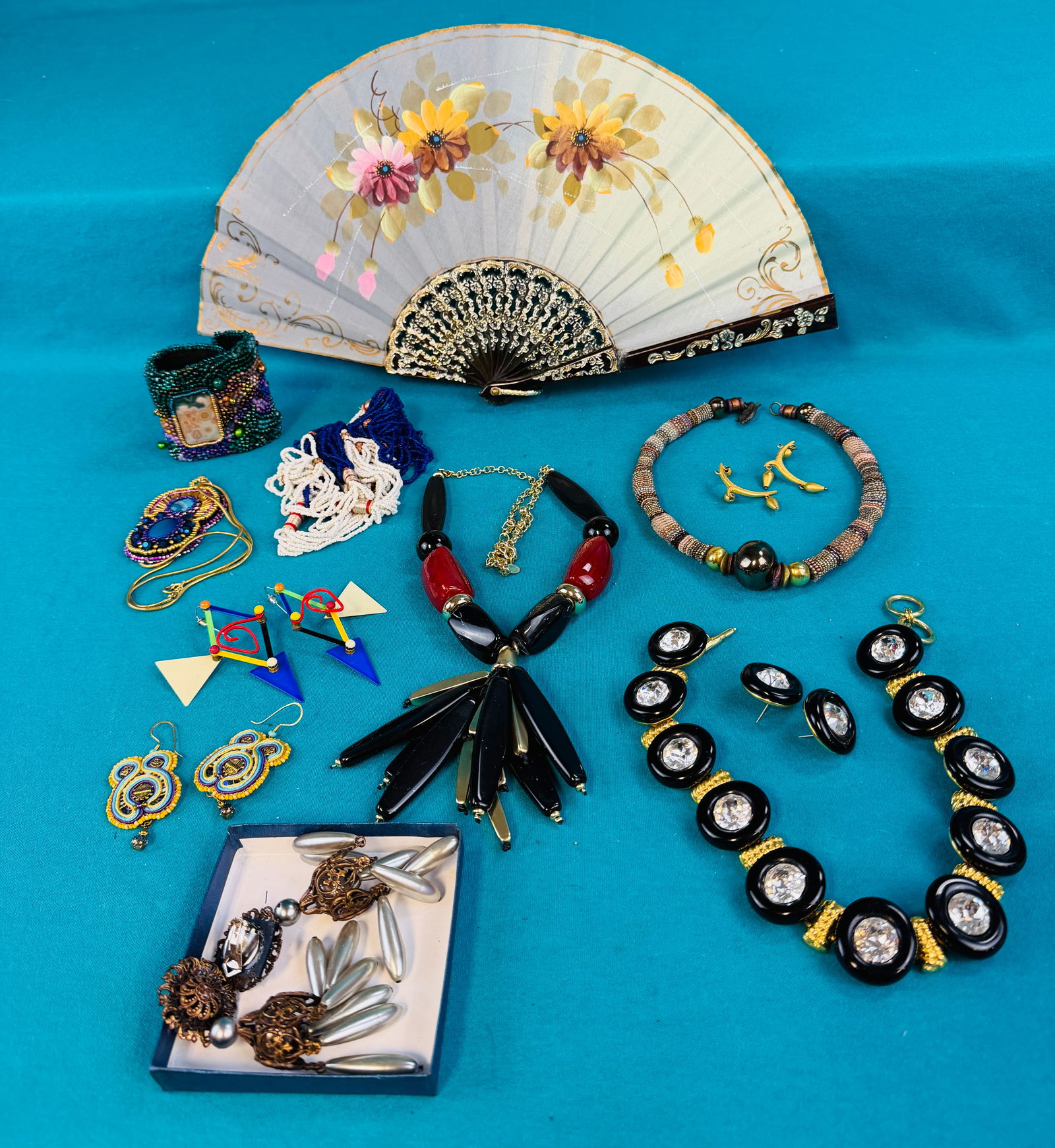 Lot Costume Jewelry Including Modernist (1 of 7)