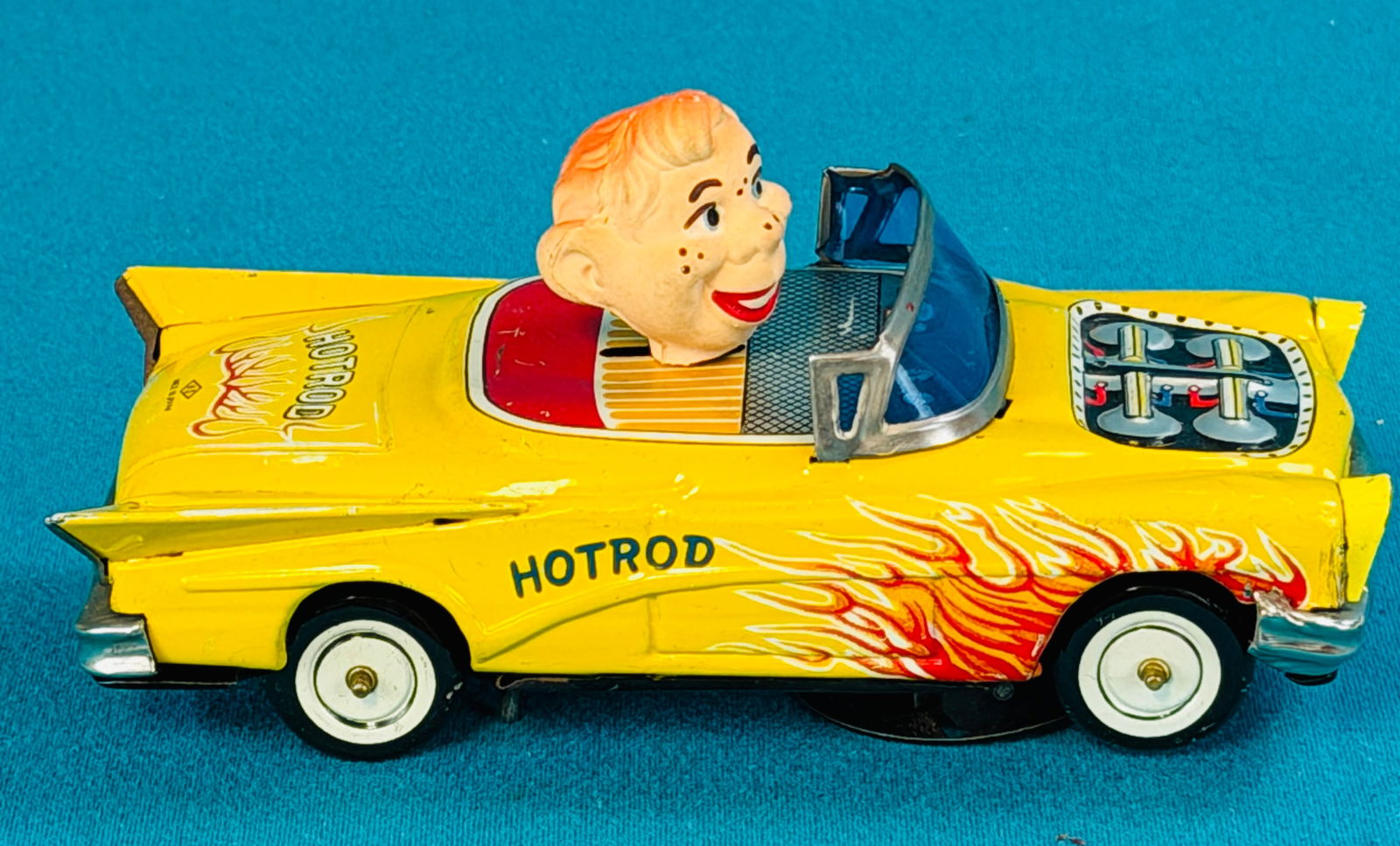 Yoshiya Lithographed Tin Howdy Doody Hotrod Toy (1 of 6)